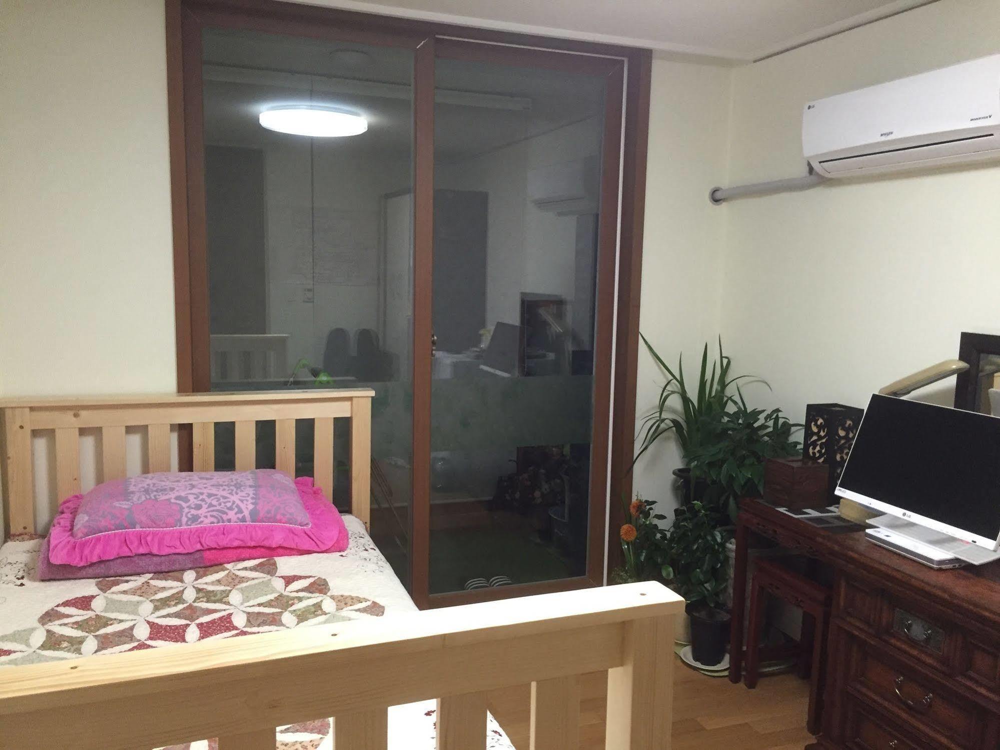 Janganhills Homestay Seoul Exterior photo